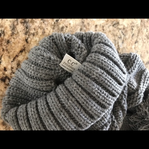 Authentic C.C. Slouchy Pom Beanie - Picture 3 of 3